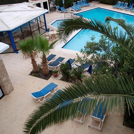 Hilltop Gardens Hotel Apartments Пафос Экстерьер фото