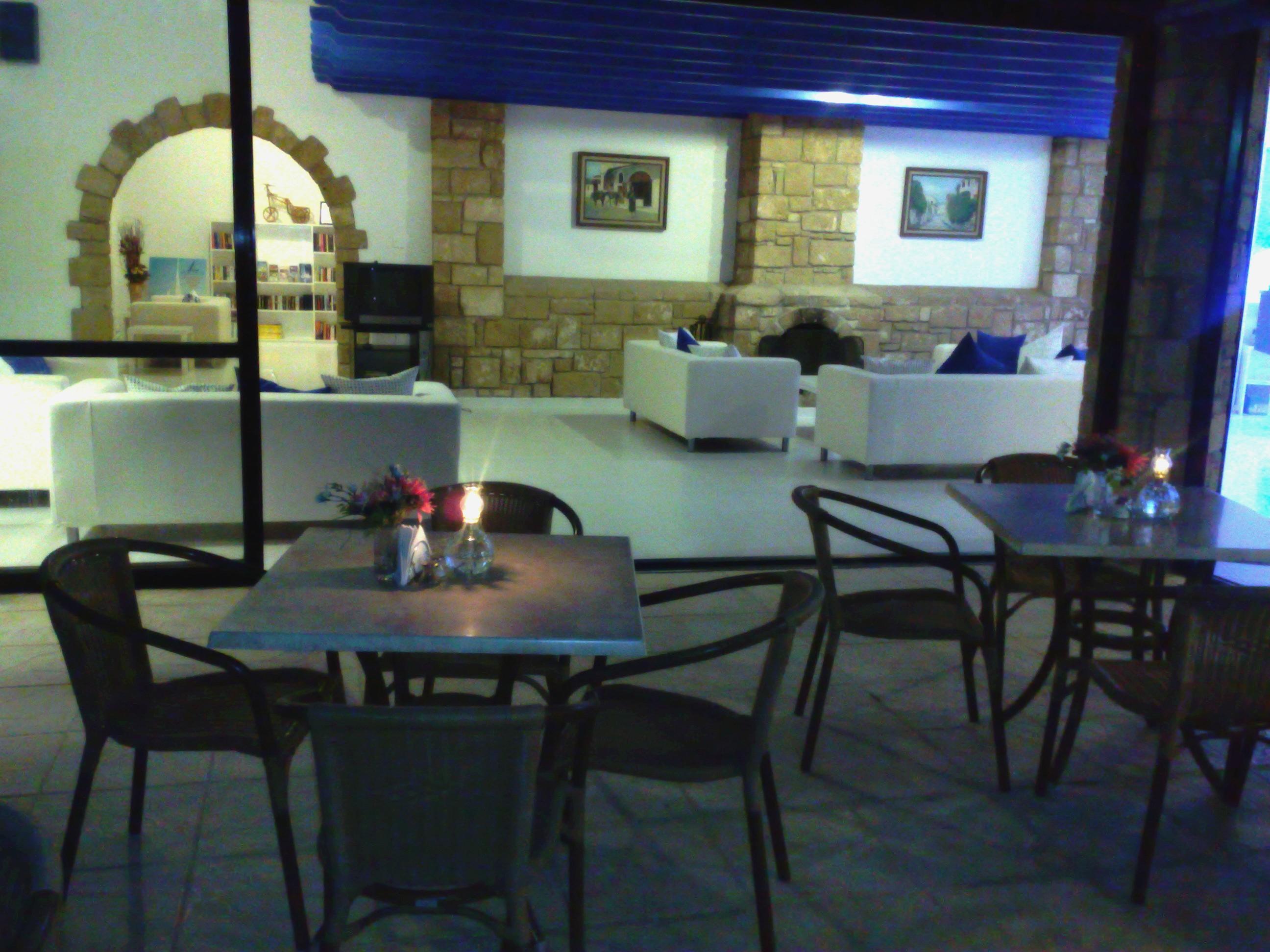 Hilltop Gardens Hotel Apartments Пафос Экстерьер фото