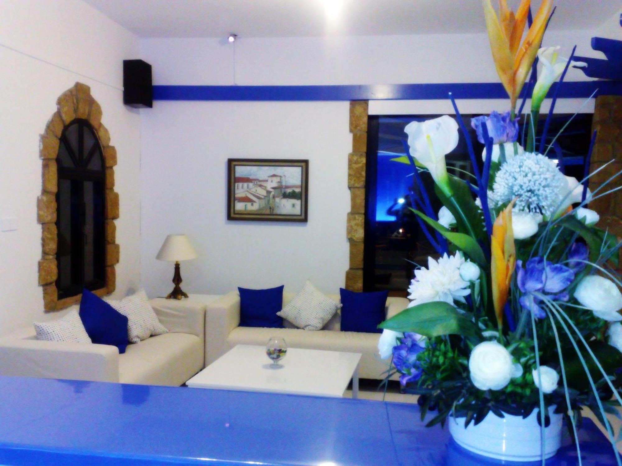 Hilltop Gardens Hotel Apartments Пафос Экстерьер фото